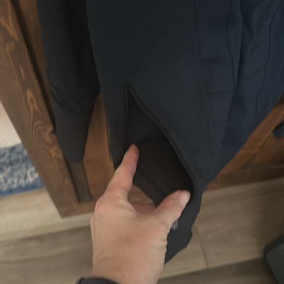 Oiselle Ari Jacket, Size 8 - Picture 7 of 10